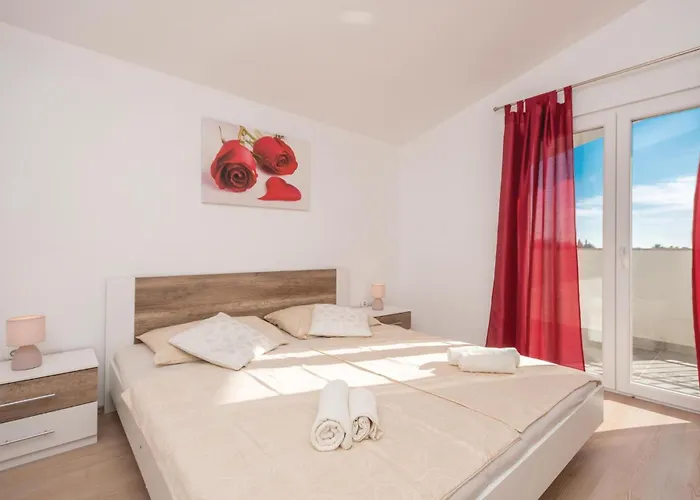 Apartman One-bedroom In Biograd