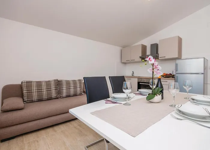 One-bedroom In Biograd Apartman *