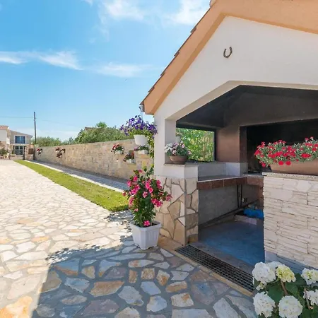 شقة One-bedroom In Biograd Opatijski Torovi