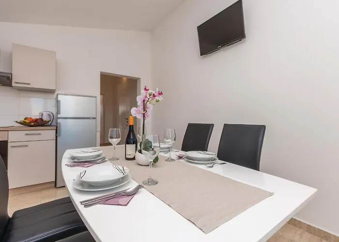 One-bedroom In Biograd アパート *