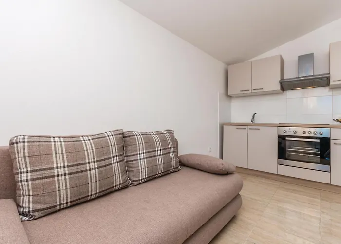 アパート One-bedroom In Biograd *