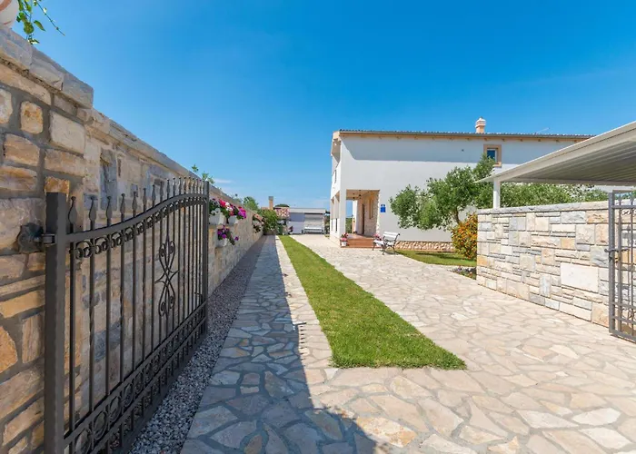 アパート One-bedroom In Biograd